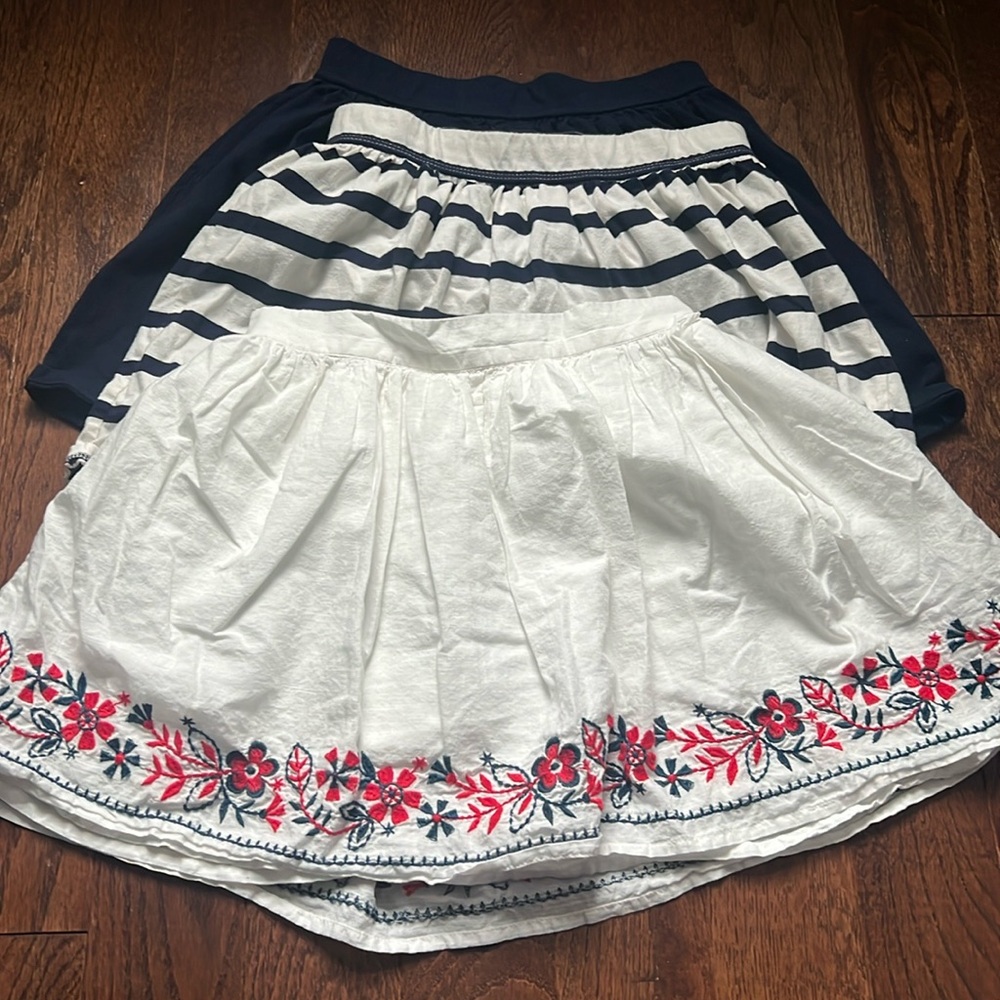 Girls skirts
